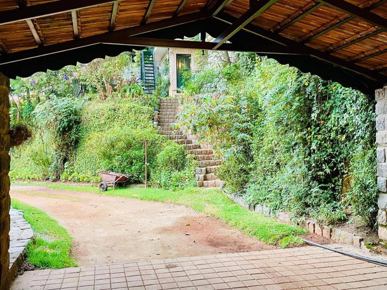 Stumpfields Bed & Breakfast Ooty Eksteriør bilde
